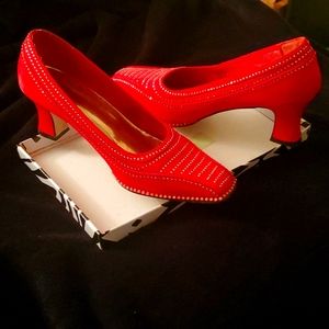 Sophicated style Elegant embellished beaded Shoes